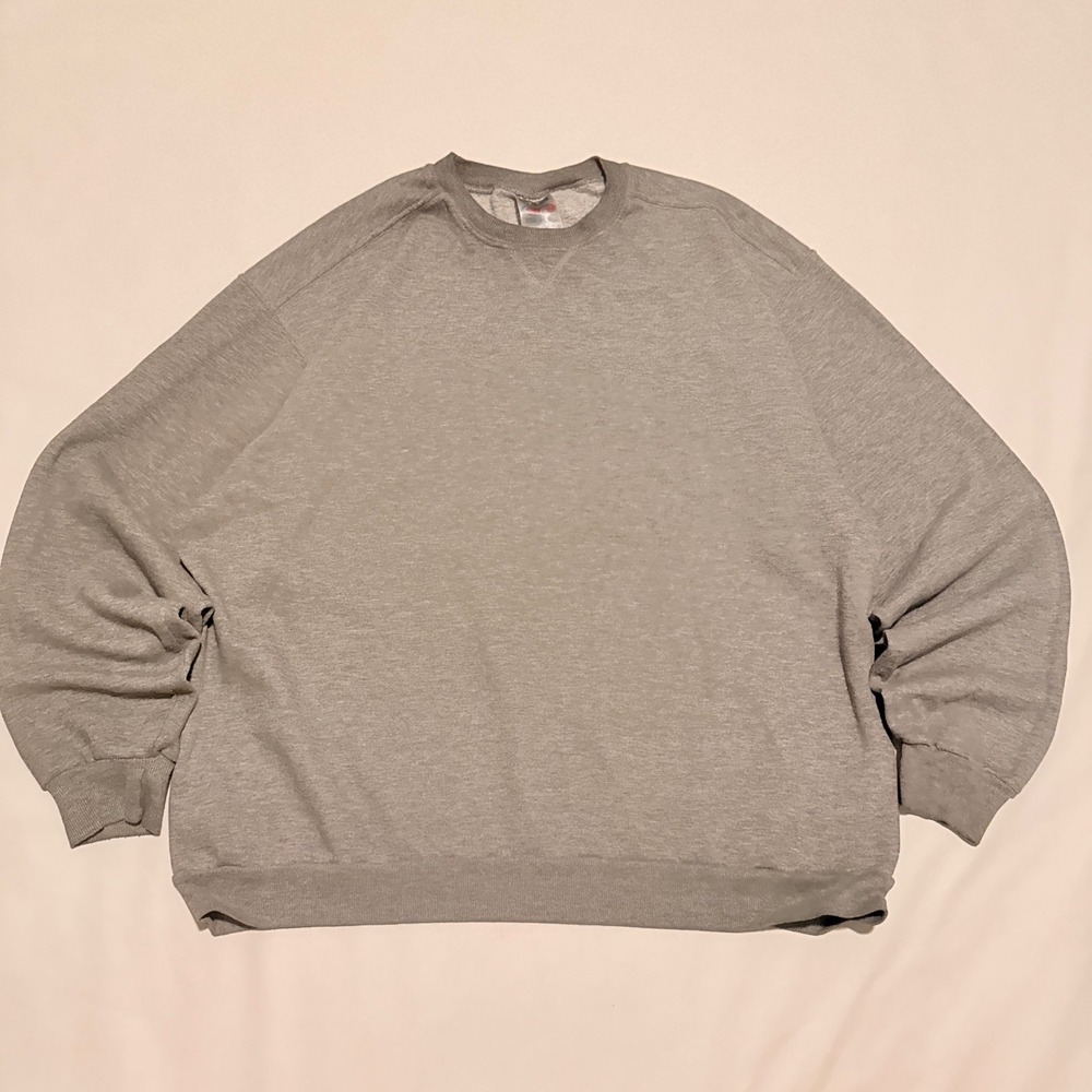 Fruit of the Loom Sweatshirt Mens L Gray Y2K 2000s Premium Fit Crewneck Pullover